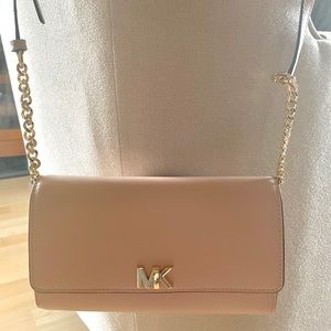 Michael Kors rose gold crossbody purse